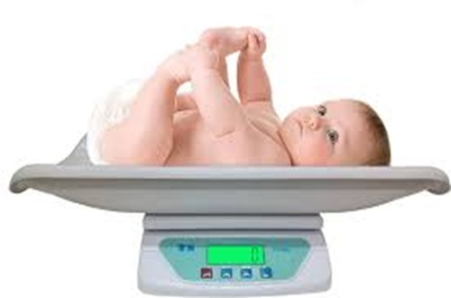 Baby Weighing Scale - Material: Plastic