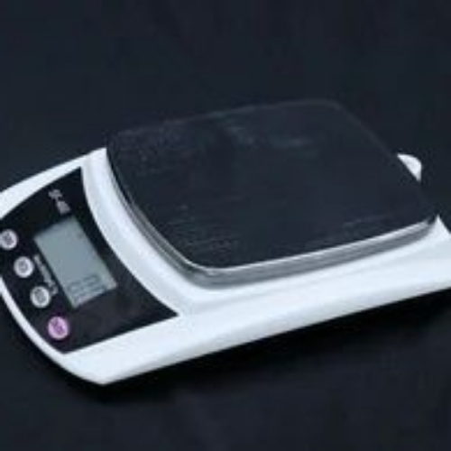 Electric Digital SF-460 6 Kg 100 Mg Kitchen Scaler Scale, For Laboratory, Accuracy: 0.1 G