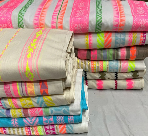 Plain Cotton Handloom Fabrics - Color: Blue