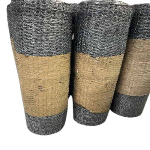 Chicken Wire Mesh - Galvanized Iron 22 Gauge Silver Hexagonal, Coated for Curtain and Decoration