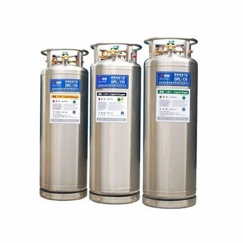 Silver Oxygen Gas Cylinder - Mild Steel, Silver Color, 150 Kgf/cm2, Without Flowmeter