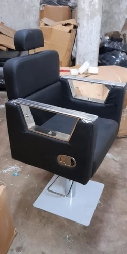 D Handle Salon Chair