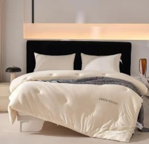 Microfiber Double Winter Quilt - Microfiber Fabric, Full Size | Plain Dyed, Winter Use