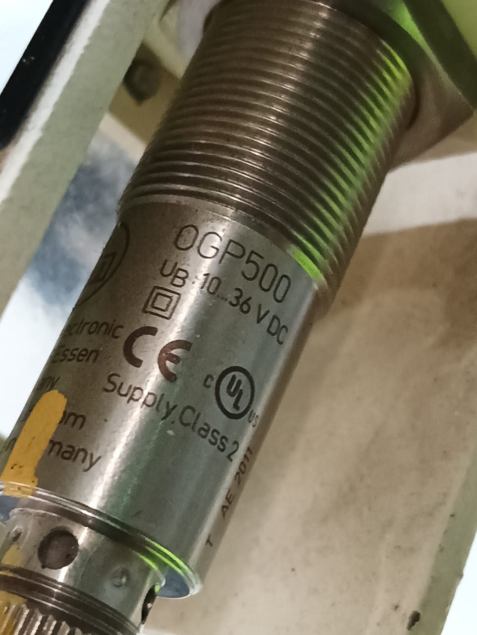 Ogp500 Ifm Retro-Reflective Sensor