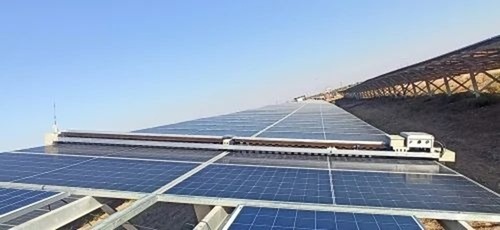 Solar Panel Dry Cleaning Robot - Color: White & Off White