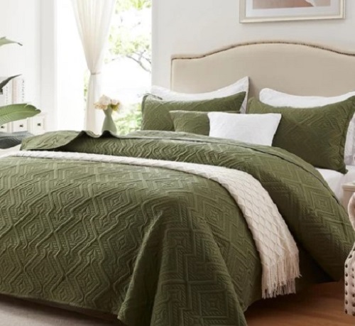 Double Bed Cotton Quilt - Cotton, Full Size | Plain Dyed, Winter Use, Tested Quality