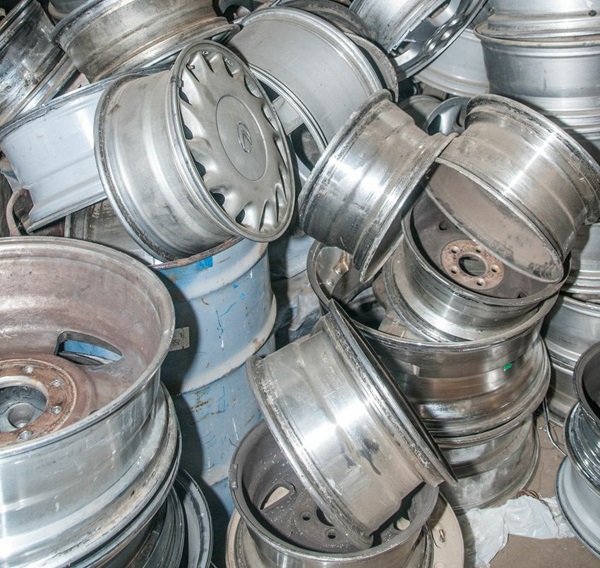 Aluminium Alloy Wheel Scrap - Color: Silver