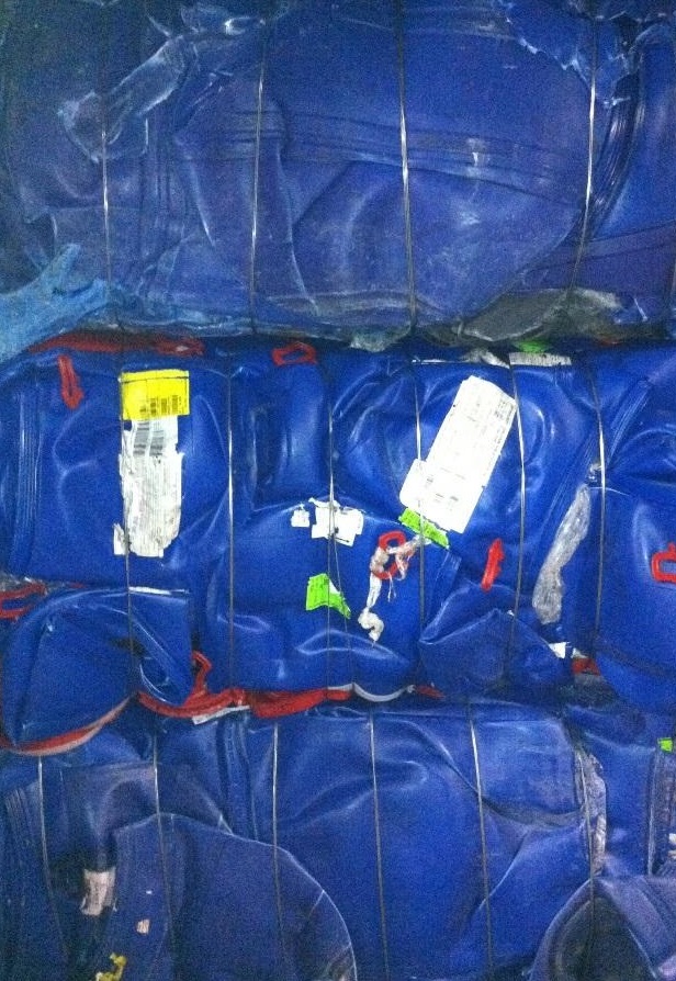 Hdpe Blue Drum Scrap - Density: 6 Kilogram Per Litre (Kg/L)