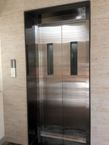 Multi Passenger Lift