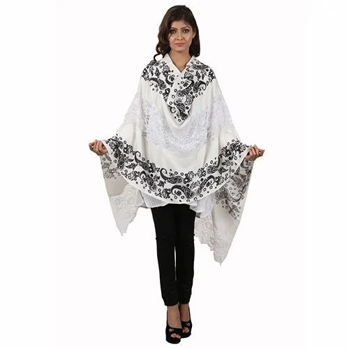 Printed Stoles - Color: White & Black