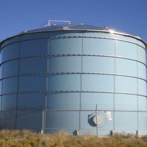 Steelnes storage tank