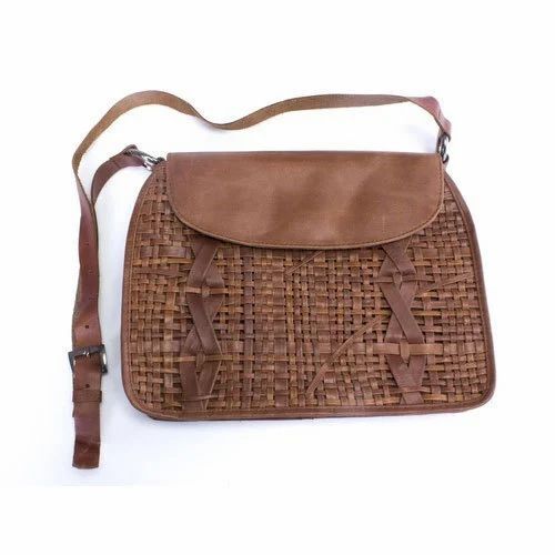 Ladies Leather Brown Shoulder Purse