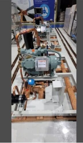 Carrier Banana Ripenig Chamber - Color: Black