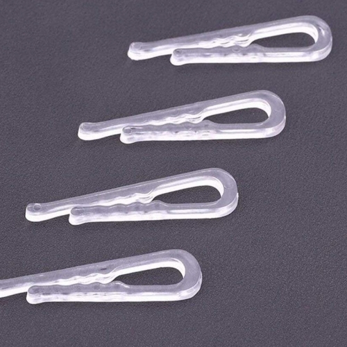 Shirt plastic clip