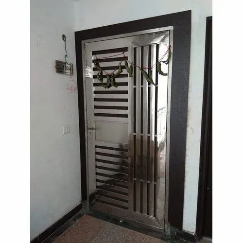 Polished Ss Entrance Gate
