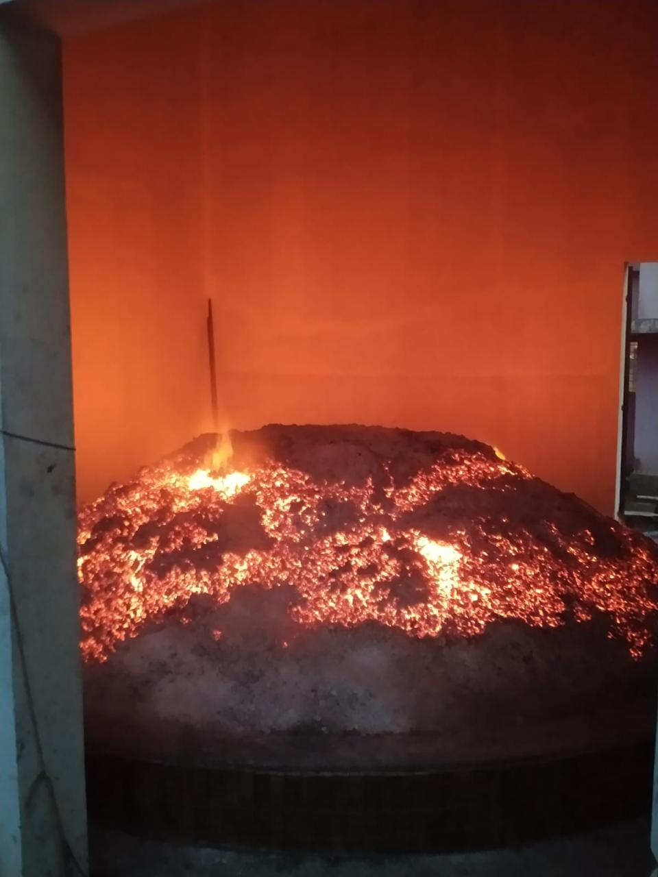 BURNT LIME(SUPER QUALITY)