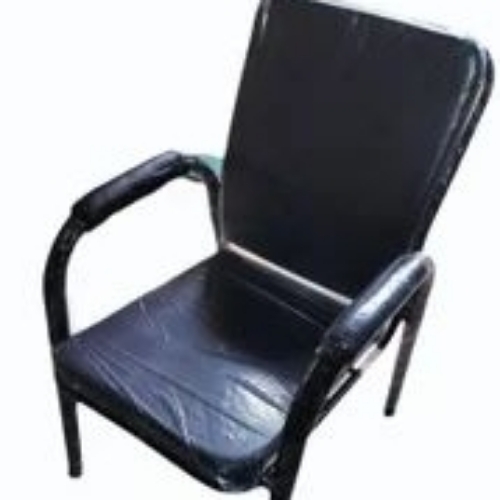 Black Rexine Salon Chair