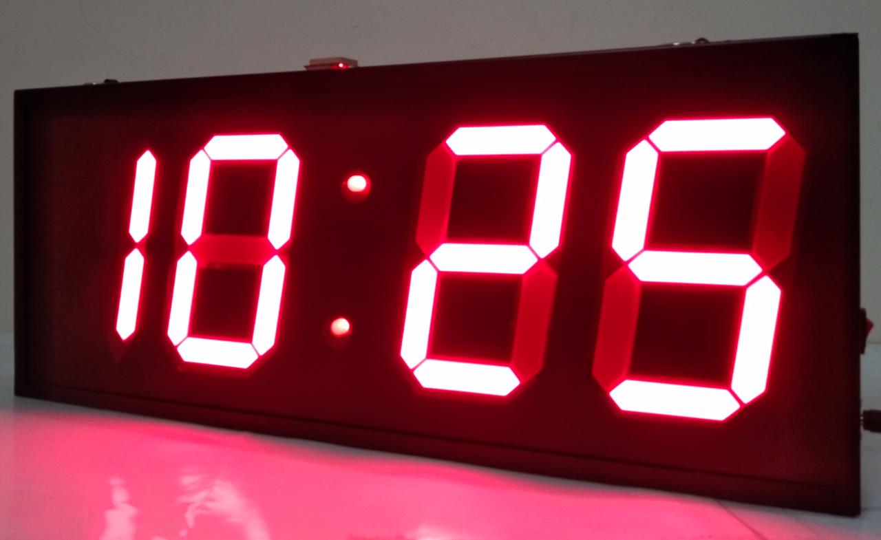 Digital Gps Clocks - Color: Red