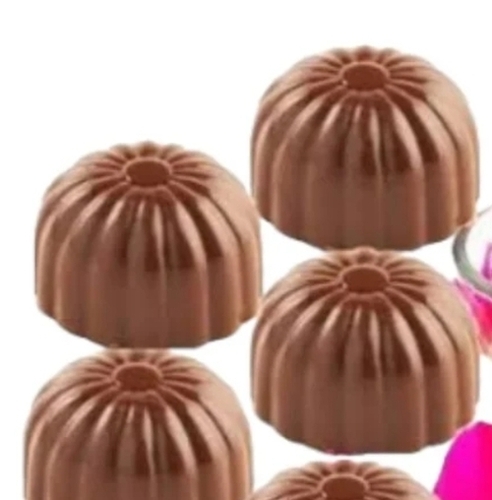 Dark Chocolate With Almond - 1 kg Brown Pieces Smooth Texture Crunchy Nutty Bits