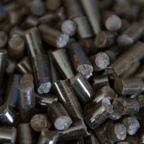 Dattani Indian Non Coking Steam Coal - Natural Briquette, 65-70% Fixed Carbon | High Heat Output, Low Ash, Consistent Quality