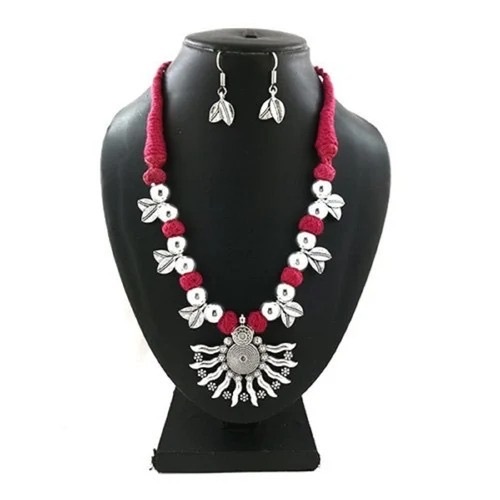 Oxidized Pink Leaf Necklace Set