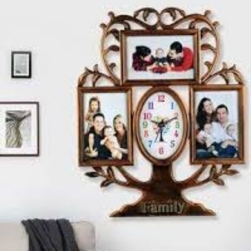 Wooden Rose Clock - Color: Natural