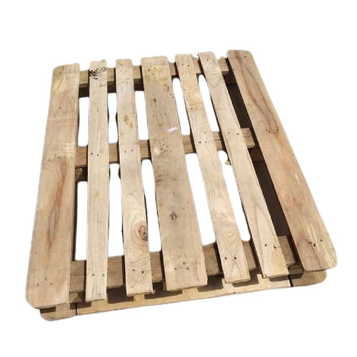 Industrial Safeda Wooden Pallets