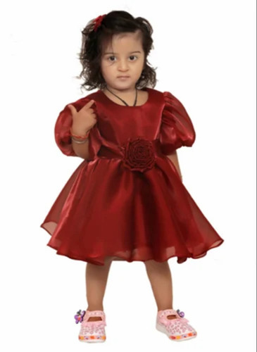 Kids Maroon Net Frock - Age Group: 5 To 6 Years