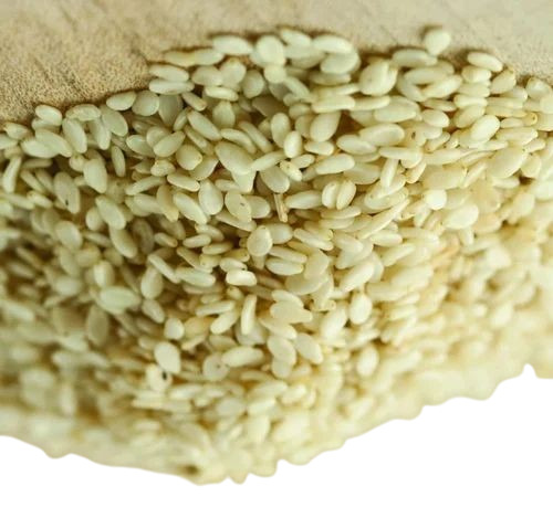 99.97% Hulled Sesame Seeds