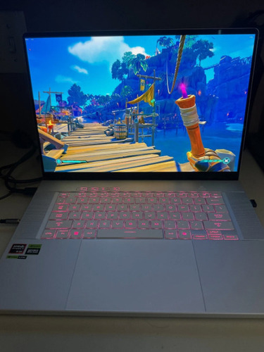Asus ROG Zephyrus G16 (AMD Ryzen AI 9)