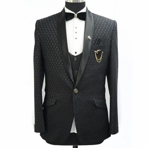 Stylish Tuxedo Suit