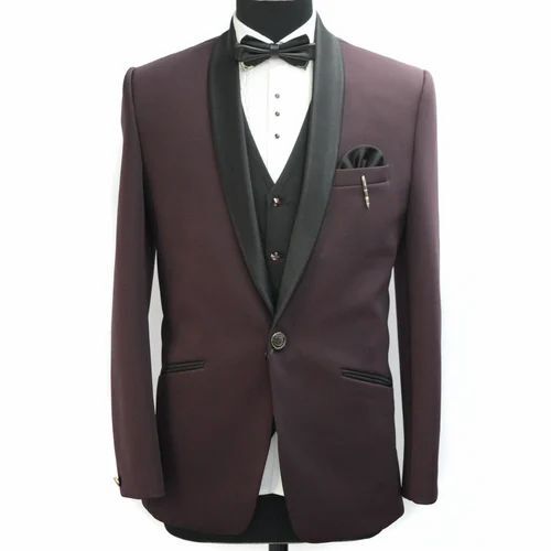 Trendy Tuxedo Suit