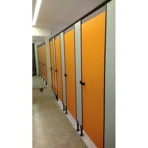 एफआरपी स्टाइलम हैंगअप टॉयलेट क्यूबिकल