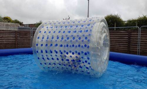 Plastic Water Roller - Area Required: Na