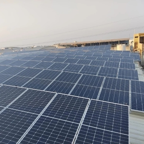 Industrial Solar Power Plant - Aluminium, Blue, 20% Efficiency | Large Capacity, Grid Connected, Automated Monitoring, 25 Years Warranty