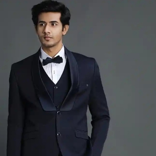 Suit for men black color