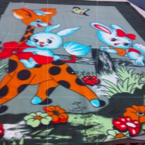 Baby Print Fleece Blanket - Feature: Anti-pilling