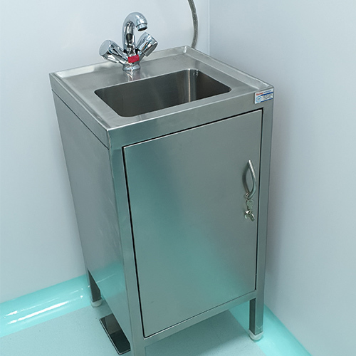 Stainless Steel Foot-Operated Hand Wash Basin - Floor Mounted, Silver, Square | Hands Free, Rust Resistant, Water Efficient, Compact Size