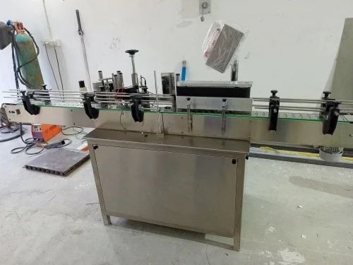 Pet Bottle Sticker Labelling Machine - Stainless Steel, Silver, Automatic, 150 Bottles/Hour, 220V | High Efficiency, Lower Energy Consumption