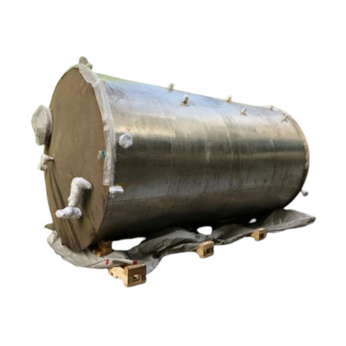 10000 L Milk Storage Tank - Stainless Steel Silver | Industrial Milk Storage Corrosion Resistant Hygienic Design