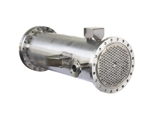 316SS Shell And Tube Heat Exchangers - Stainless Steel 304/316/326L, Silver | High-Temperature Industrial Use