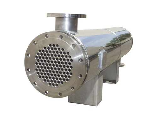 SS Industrial Air Cooled Heat Exchangers - Stainless Steel, Silver Grey, 100-300 kW | High-Temperature Industrial Use