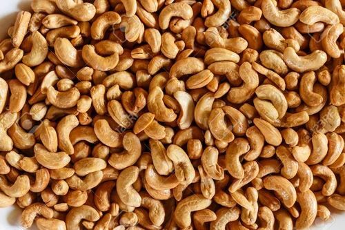 W320 Plain Cashew Nut