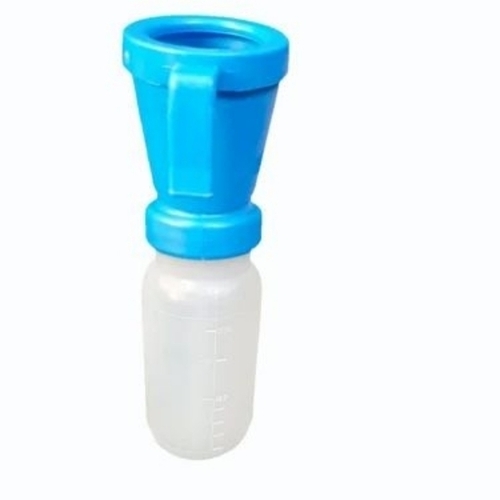 White Plastic 300ml Teat Dip Cup