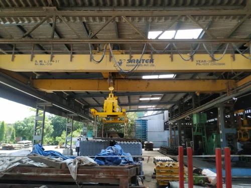 Eot Crane - Lifting Speed: 1 Km/S