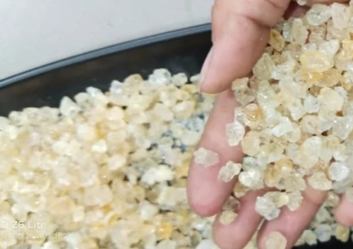 Bajra Gum Karaya - White Crystal, 90% Purity | Strong Adhesion, Fast Bonding, Heat And Moisture Resistant