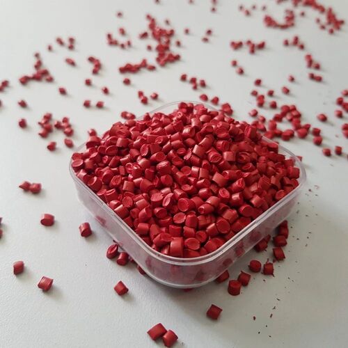 Red Plastic Pps Granules - Plastic, Red, A Grade | Eco Friendly, Bag Packaging, Industrial Use