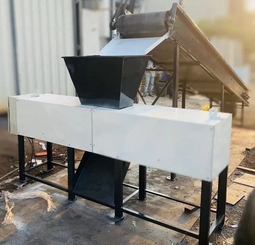 Plastic Shredding Machine