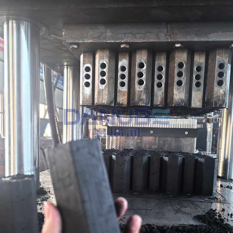 Palm Shell Stainless Steel Hydraulic Charcoal Briquette Press For Coke Powder - Briquette Size: Height Less Than 100Mm Shape Can Be Customized