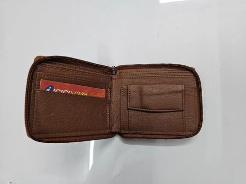 Stylist Bi Fold Leather Men Wallet